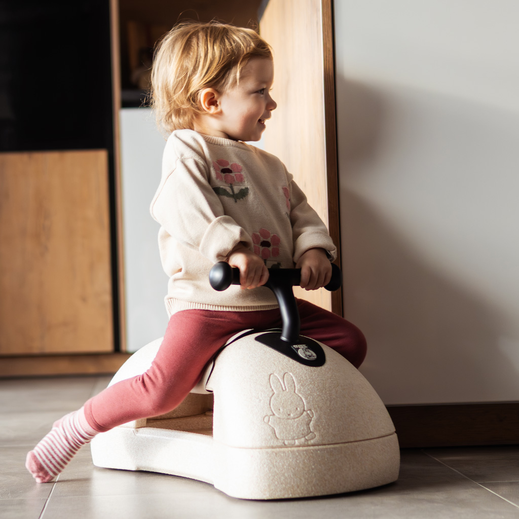 Scoot&Ride-MyFirst-Miffy-05